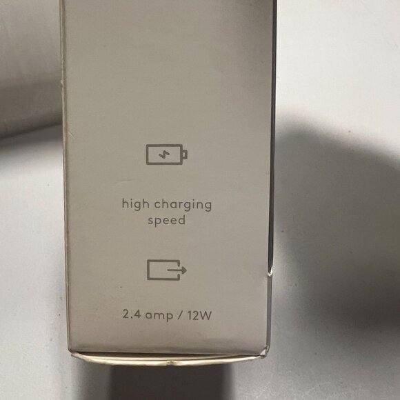 Heyday Single Port Wall Charger 12 Watts Spring Teal - Picture 5 of 6